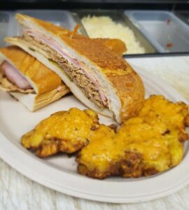 El Cubanaso Food Truck Photo